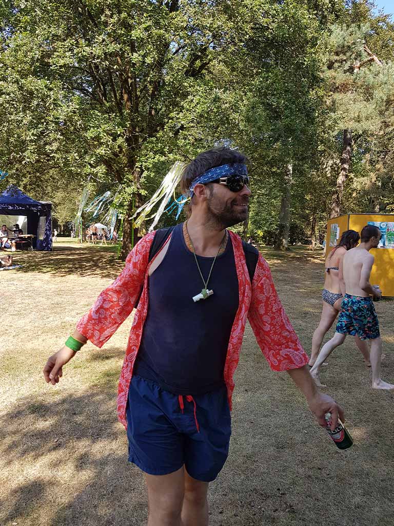 Hippie feiert im Badepark Wörth